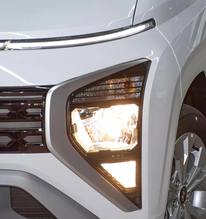 Xe Hyundai ưu đãi khủng, lên tới 190 triệu: Xe 7 chỗ giá dưới 500 triệu, ăn xăng 6L/100km cũng có tên
