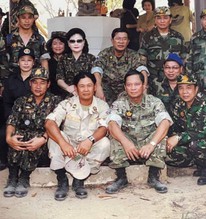 Đăng ảnh từng đến chỗ tranh chấp, ông Hun Sen cáo buộc sĩ quan cấp thấp Thái Lan, "dọa" đưa ra tòa quốc tế