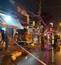 Vụ 2 thanh niên đi xe máy lao vào nhà dân tử vong ở TP.HCM: Hé lộ nguồn cơn bất ngờ