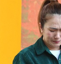 Nữ MC đình đám đài truyền hình: "Tôi ngồi bệt ngay bãi giữ xe, bật khóc nức nở"