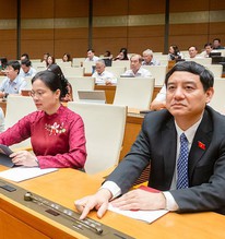 Lương giáo viên được xếp cao nhất hệ thống và không cấm dạy thêm từ năm 2026