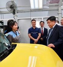 Thi công thần tốc chỉ 7 tháng, tập đoàn của tỷ phú Phạm Nhật Vượng khánh thành nhà máy xe điện thứ 2 ở VN