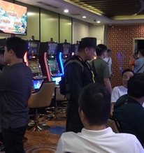 Cựu bí thư Thành ủy Hòa Bình và các con bạc đã đánh bạc  hơn 2.600 tỉ đồng tại King Club