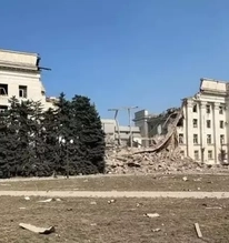 Không quân Nga đánh sập tòa hành chính Kherson