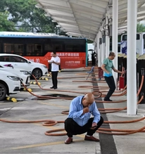 Kỳ hạn 8 năm đã đến, 20 triệu pin xe điện sắp hết hạn: Trung Quốc trả nổi "món nợ khổng lồ" này không?