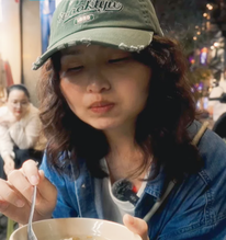 Khách Trung Quốc thử 1 món tráng miệng Việt Nam, thốt lên: "Lần đầu tiên thấy... Quá xuất sắc!"