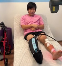 YouTuber "giàu nhất Việt Nam" chi gần 3 tỷ đồng để kéo chân dài thêm 7 cm: Bác sĩ nói gì?