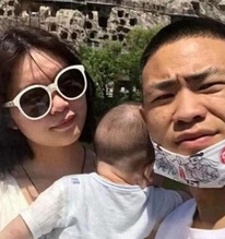 Chồng nằm trong cốp xe theo dõi vợ ngoại tình, cái kết "sốc tận óc" khiến CĐM "dậy sóng"
