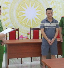 Bắt giam, khám xét chỗ ở của Nguyễn Văn Thức