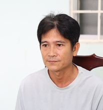 Bắt, di lý Lê Hoàng Ân