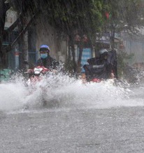 Tin không khí lạnh mới nhất: Ngày mai, toàn miền Bắc có mưa to