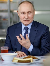 Tổng thống Putin thừa nhận Nga đang thiếu hụt thứ quan trọng: Giá cả tăng "chóng mặt" nhất trong 23 năm