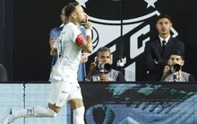 Neymar dập tắt chỉ trích sau khi ghi cú đúp cho Santos