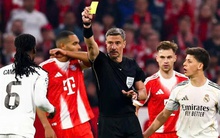 Tranh cãi trọng tài phủ bóng vòng tứ kết Champions League