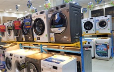 Chưa đến 5 triệu, máy giặt cửa ngang giảm giá 50%, nhiều mẫu "rẻ hơn hoàn tiền"