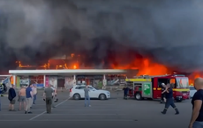 Vụ không kích trung tâm mua sắm ở Ukraine: Hiện trường ám ảnh