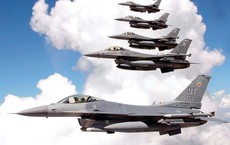 'F-16 Mỹ sẽ chỉ làm bia bay cho phòng không bắn hạ'