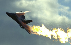 Phát bắn thần kỳ của tên lửa VN: "Hạ nhục" F-111 cánh cụp, cánh xòe đầu tiên trên TG