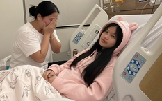 Thiếu nữ 15 tuổi đột ngột phát hiện ung thư giai đoạn 3, mẹ gào khóc đòi khám lại, BS thở dài: “Bệnh này thích tấn công người trẻ”