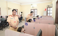 Thi sát hạch GPLX mới nhất ở Hà Nội: Cứ 10 người thi có gần 6 người trượt