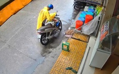 CLIP: Hành động gây sốc của người đàn ông đi xe xịn ở miền Tây