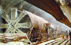 Lấy độc trị độc: Kỹ sư Trung Quốc biến sự cố suýt chôn sống 50 triệu USD thành kỳ tích chưa từng thấy