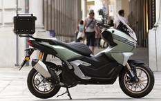 Nhẹ hơn đối thủ gần 40kg, mẫu xe tay ga 'độc lạ' này liệu có làm nên chuyện trước Honda và Yamaha?