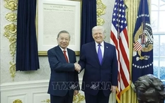 Tổng Bí thư Tô Lâm gặp Tổng thống Mỹ Donald Trump tại Nhà Trắng