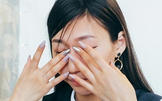 Ngày càng nhiều người còn trẻ đã trả giá vì ung thư gan? Bác sĩ nhắc: Đừng bỏ lỡ "2 hôi, 2 ngứa, 2 đỏ" đang báo bệnh