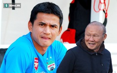 Sau lời khen gây tranh cãi, Kiatisuk sẽ tặng 2 "món quà" quý giá cho thầy Park?