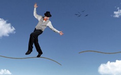 Cổ phiếu chứng khoán giảm sàn đồng loạt