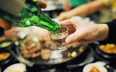 4 điều cần nhớ khi uống rượu bia ngày Tết để bớt hại gan, tránh đột quỵ