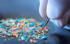 Thứ thải ra hàng nghìn hạt vi nhựa, chuyên gia thấy là vứt ngay: Hầu như bếp Việt nào cũng có