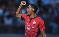 Ngoại binh Brazil lập hattrick, CLB CAHN vô địch với tỉ số khó tin, thiết lập cột mốc lịch sử