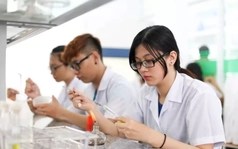 Những thí sinh đầu tiên trúng tuyển Trường Đại học Y Hà Nội