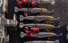 Nghịch lý: Nơi sợ Iran sụp đổ, nơi lo Iran chiến thắng