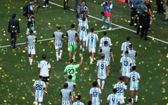 Tuyển Argentina bị chỉ trích là “tự làm mất mặt mình” vì một hành động gây tranh cãi