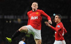Sir Alex đá "quả bóng Rooney" cho David Moyes