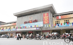 Phó Trưởng ga Hà Nội: “Cò” vé tàu không vi phạm pháp luật