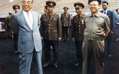 Ông Kim Jong-un không tới viếng cha và ông nội trong ngày đại lễ