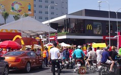 Khai trương McDonald's tại TP HCM: Kiệt sức vì đợi quá lâu