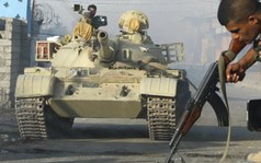 Mỹ huấn luyện quân du kích sử dụng vũ khí “xịn” để đánh IS