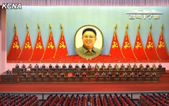 Chỗ ngồi của ông Kim Jong-un tiếp tục bỏ trống