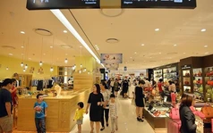 Vụ Lotte 'đuổi' khách nghèo: 'Chỉ biết xin lỗi'