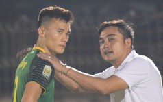 Bùi Tiến Dũng đăng đàn xin lỗi sau sai lầm kép ở chung kết Cúp Quốc gia