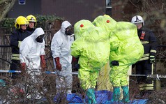 Vụ đầu độc cựu điệp viên Skripal được "dàn dựng" để cô lập Nga?