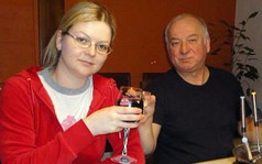 Vụ đầu độc cựu điệp viên Nga: Anh và OPCW “lập lờ đánh lận con đen”?