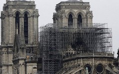 Nga đề nghị giúp Pháp xây lại Nhà thờ Đức Bà Paris