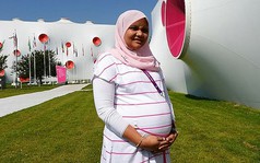 Mang bầu 8 tháng vẫn thi bắn súng ở Olympic