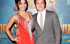 Vanessa hồn nhiên “hớ hênh” bên bạn diễn nam